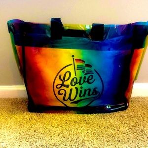 COPY - ❤️🧡💛💚💙💜Pride Rainbow “Love Wins” Tote